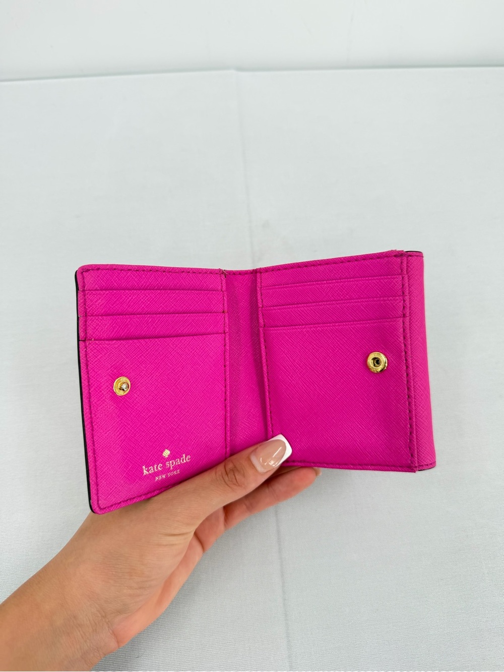 Kate Spade Cedar Street Tavy Saffiano Leather Pink Trifold Wallet Barbiecore - Picture 7 of 15